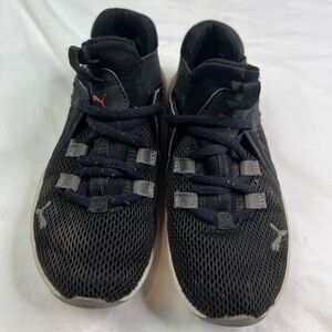 Puma Tennis Shoes Boys Size 13.5 Black Sneakers Logo A21024